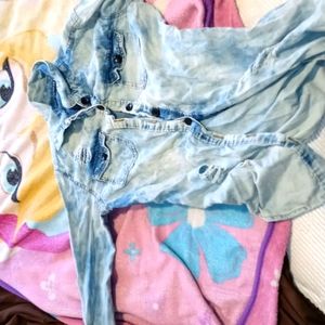 Long sleeve shirt